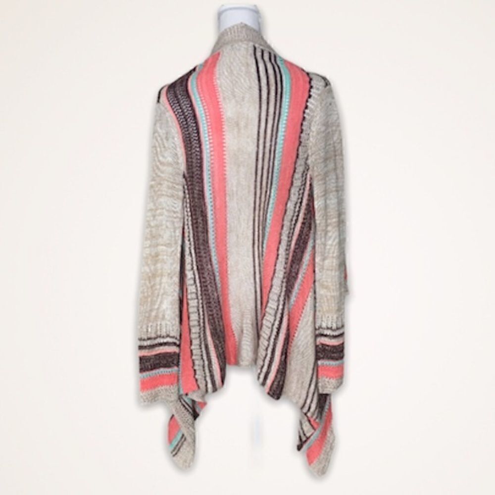 Bonfire Open Knitted Cardigan- Buttons - Picture 2 of 6